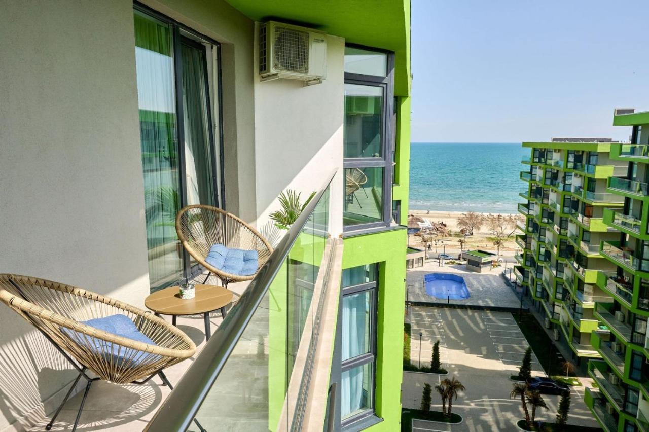Vintage Breeze Apartment - Spa Pools Resort Mamaia Esterno foto